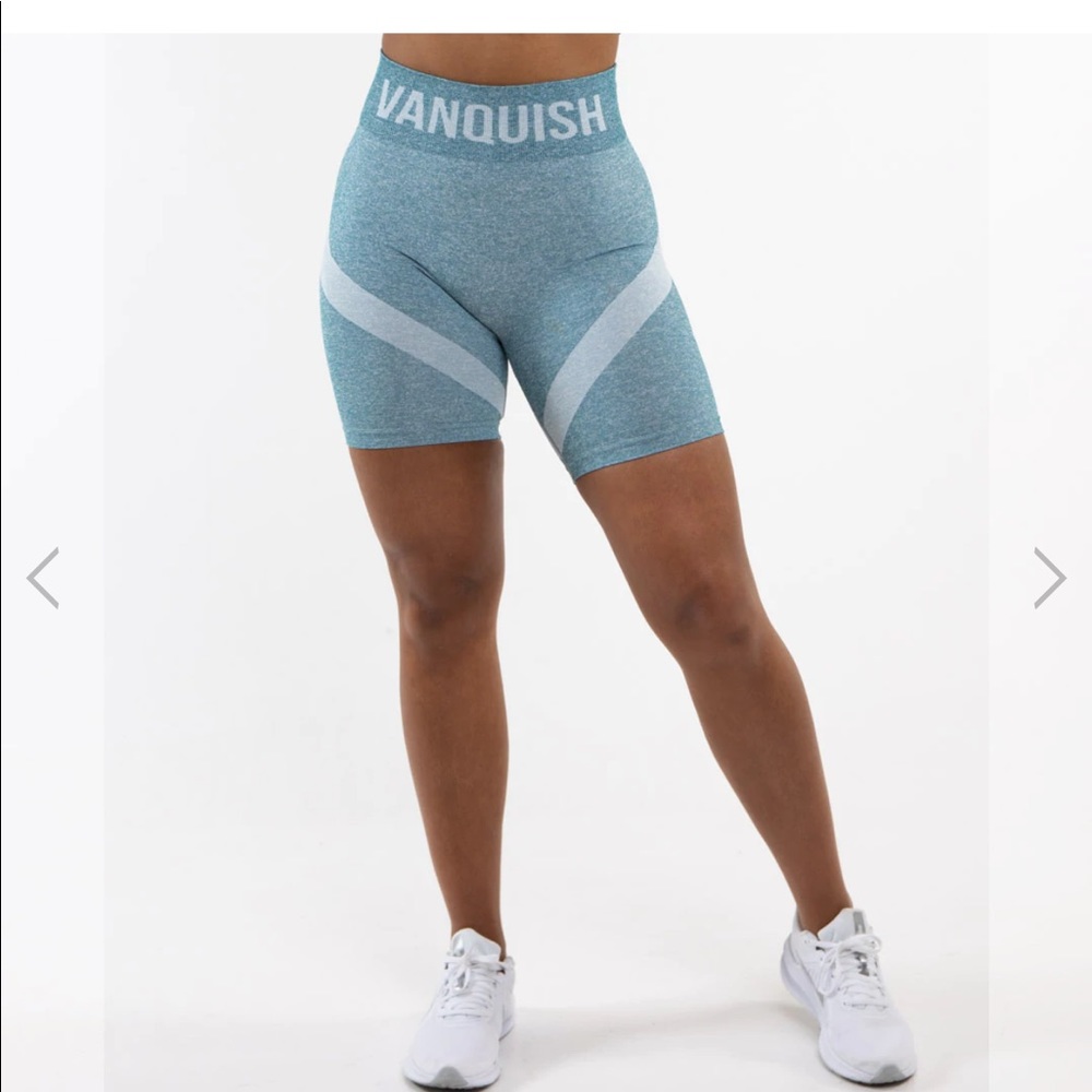 VANQUISH SIZE MEDIUM BIKER SHORTS WORN ONCE